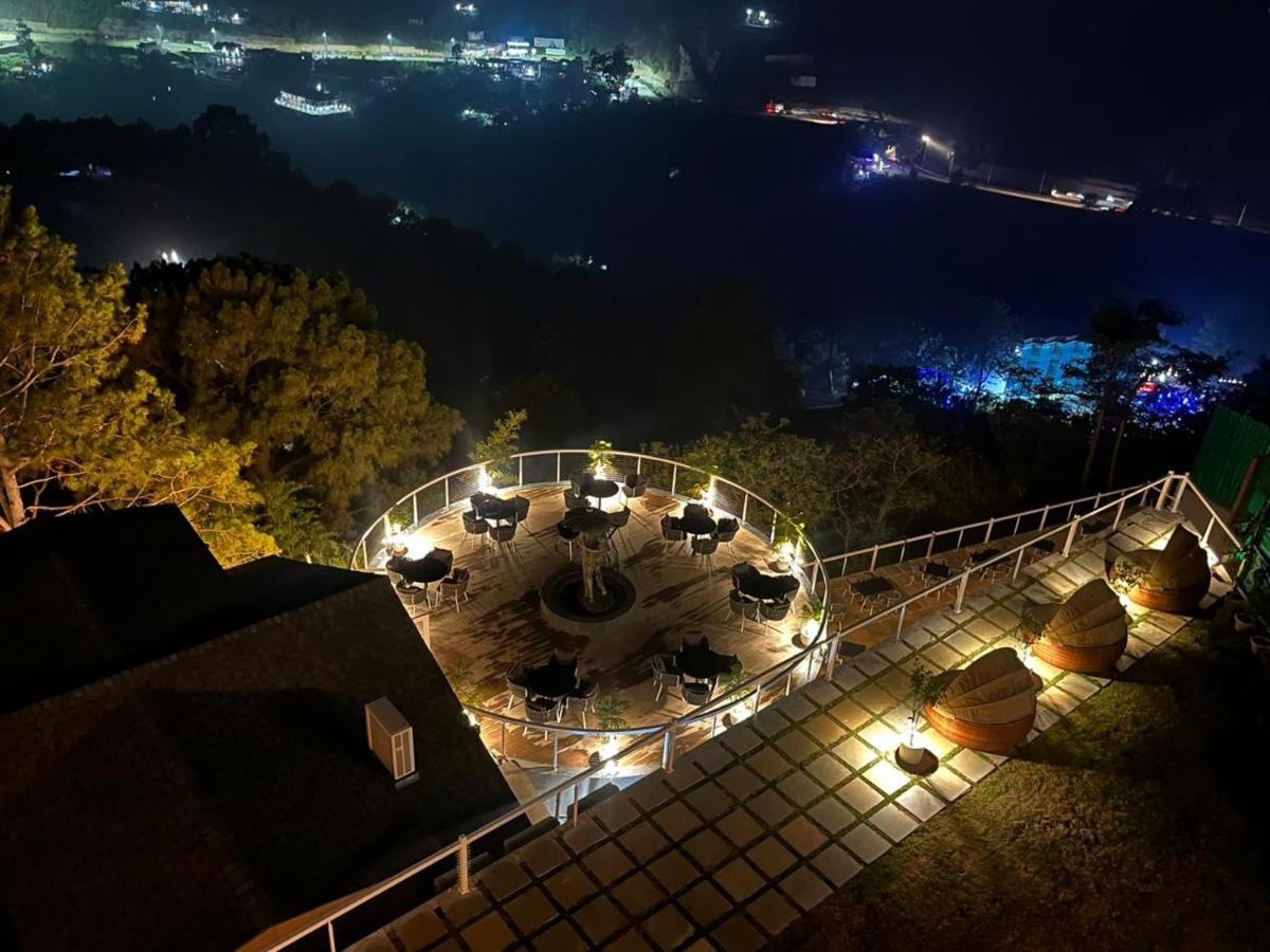 Anantam Resort & Spa Kasauli Buitenkant foto