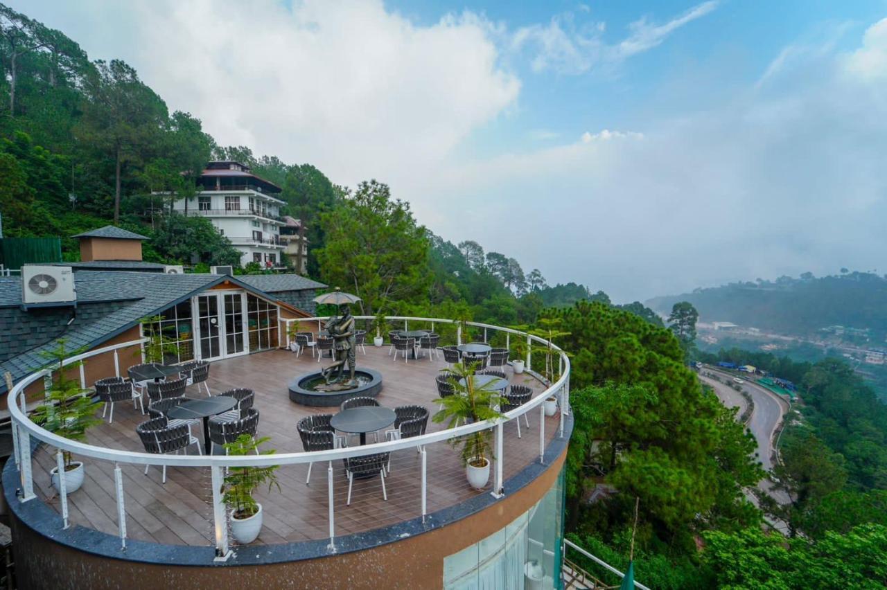 Anantam Resort & Spa Kasauli Buitenkant foto