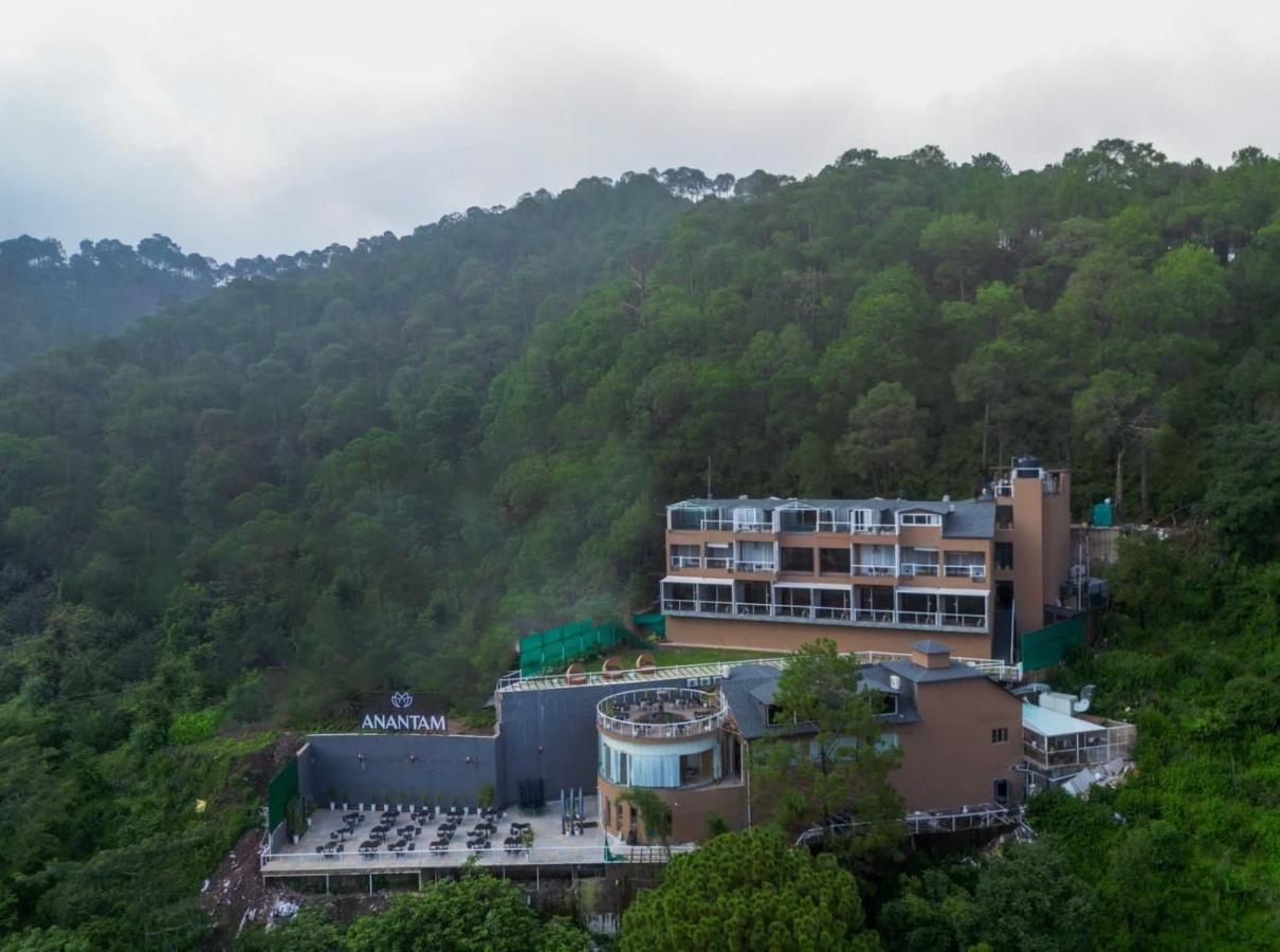 Anantam Resort & Spa Kasauli Buitenkant foto