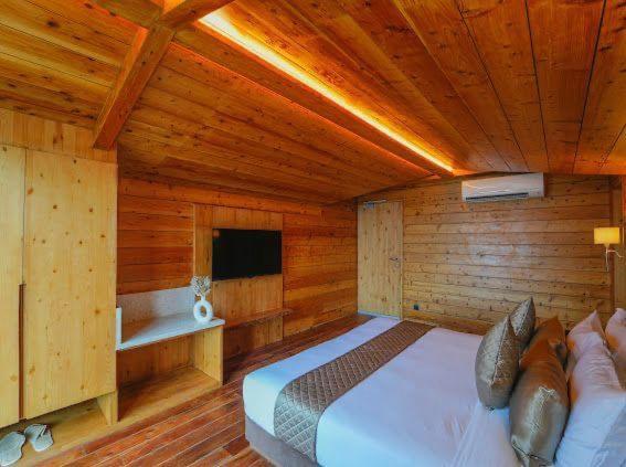 Anantam Resort & Spa Kasauli Buitenkant foto