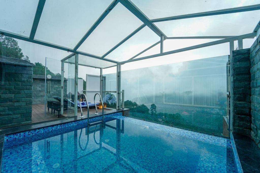 Anantam Resort & Spa Kasauli Buitenkant foto